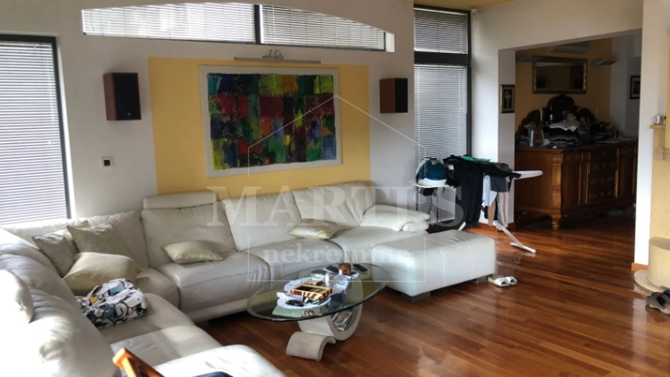 Casa, 400 m2, Vendita, Črnomerec - Sveti Duh