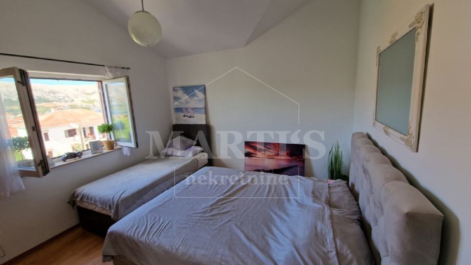 Grad Pag, 2 apartmana, 81.05 m2, 3 sobe