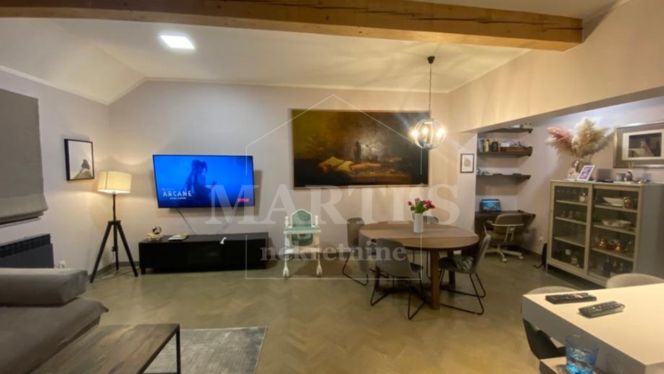 Haus, 450 m2, Verkauf, Zagreb - Gornja Dubrava