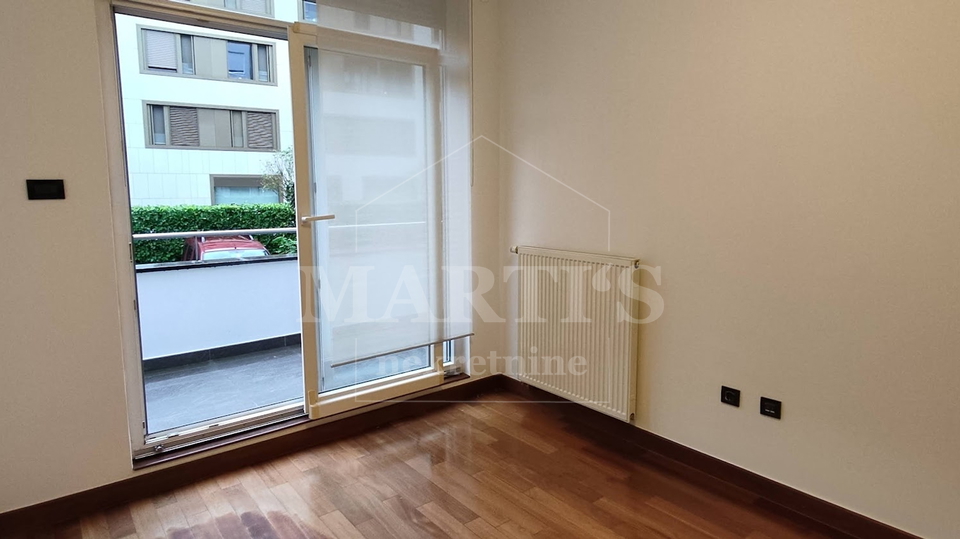 Pe&scaron;&ccaron;enica&comma; posl&period; prostor&comma; 144&period;57m2&comma; 4 sobe