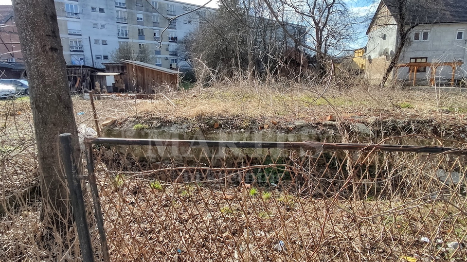 Terreno, 691 m2, Vendita, Karlovac - Banija