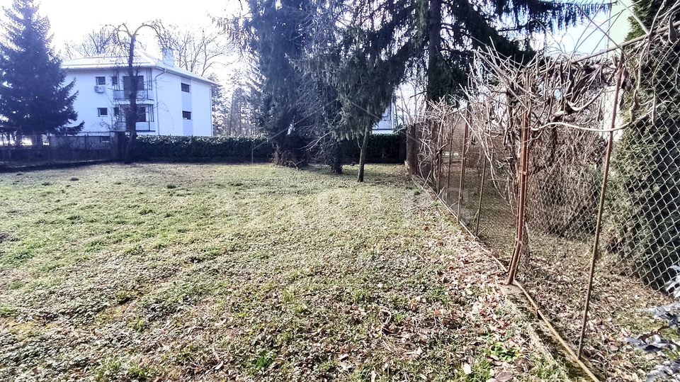 Land, 587 m2, For Sale, Karlovac - Na Korani