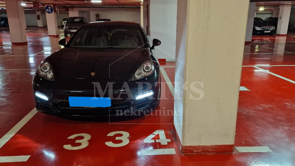 Garage, 12 m2, Vendita, Zagreb - Špansko