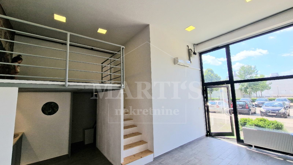 Commercial Property, 43 m2, For Sale, Zagreb - Špansko
