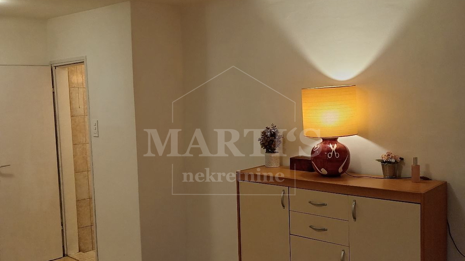 Apartment&comma; 28 m2&comma; For Sale&comma; Tre&scaron;njevka - Sjever - Tre&scaron;njevka