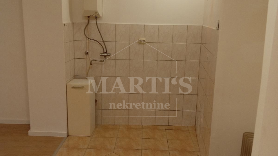 Apartment&comma; 28 m2&comma; For Sale&comma; Tre&scaron;njevka - Sjever - Tre&scaron;njevka