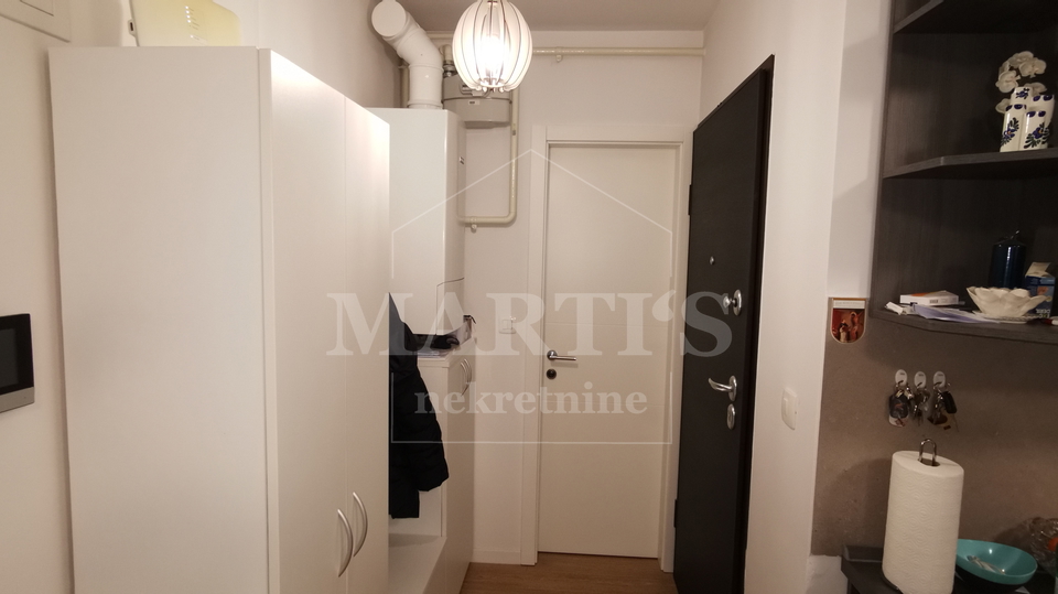 Ravnice&comma; 3-soban&comma; 51m2 &plus; balkon &plus; parking &plus; spremi&scaron;te