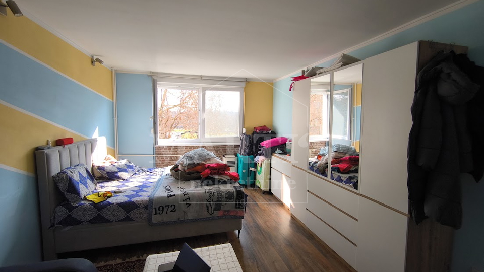 Apartment&comma; 38 m2&comma; For Sale&comma; Tre&scaron;njevka - Jug - Kne&zcaron;ija