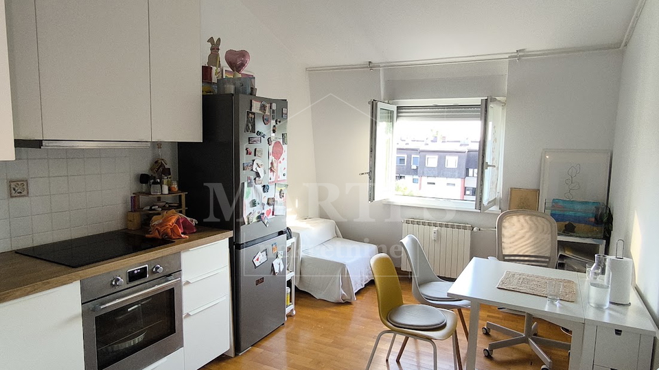 Appartamento&comma; 41 m2&comma; Vendita&comma; Tre&scaron;njevka - Jug - Jarun