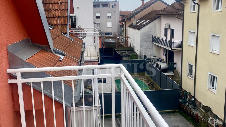 Appartamento&comma; 68 m2&comma; Vendita&comma; Tre&scaron;njevka - Jug - Jarun