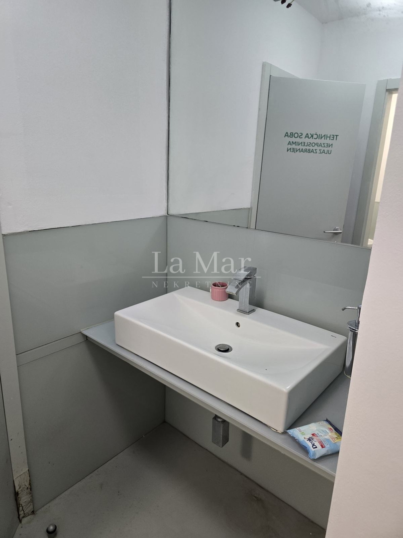 Gupčeva zvijezda-154 m2, suteren