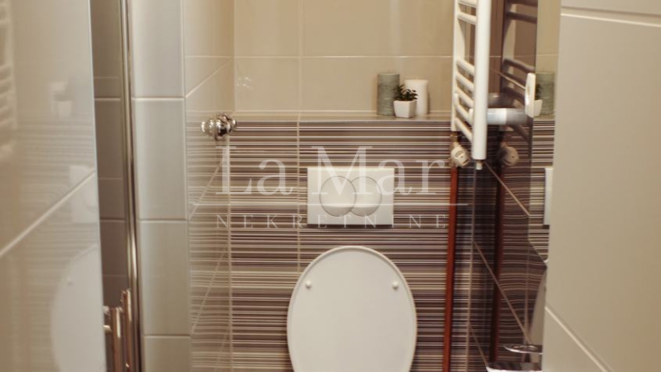Zapruđe-56m2 ( 2 zasebne jedinice) , 8.kat