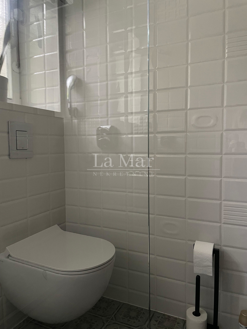 NOVAKOVA-prekrasan dvosoban stan za kratkoročni najam, kompletno uređen