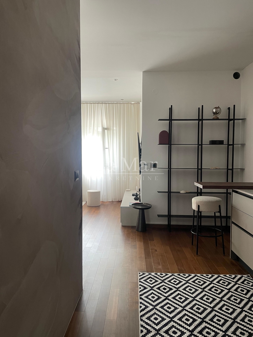 NOVAKOVA-prekrasan dvosoban stan za kratkoročni najam, kompletno uređen