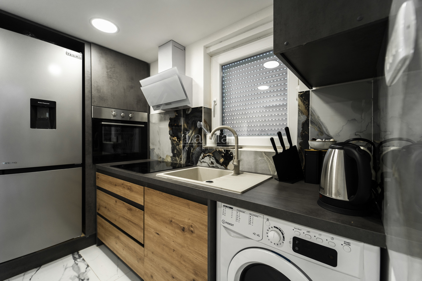 ZADAR- pogled na crkvu sv. Stošije, uređen stan, 4s