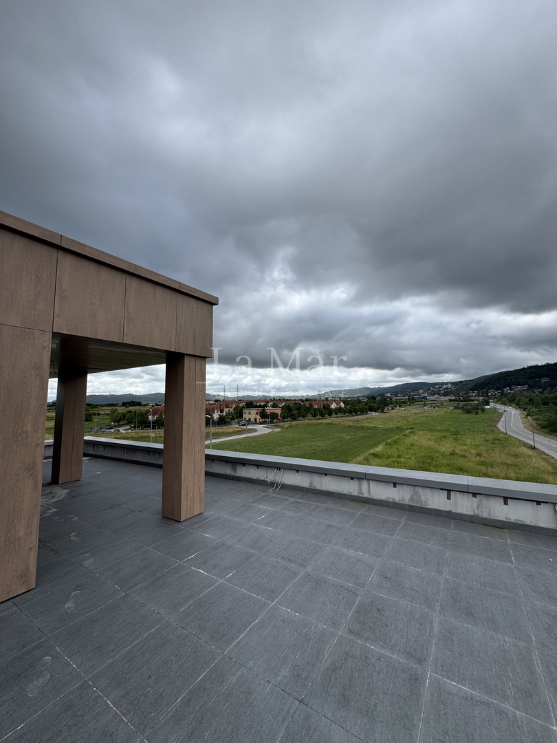 SAMOBOR- Novogradnja - II i III kat - S1-dvoetažni stan -  173 m2