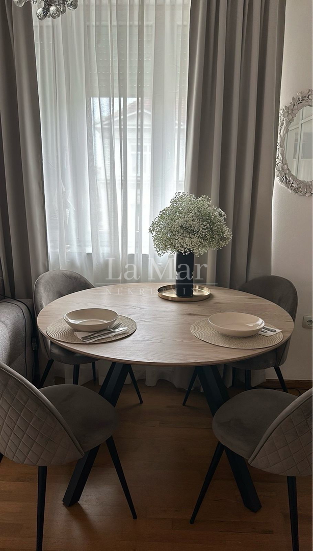 Najam stana u blizini Sheratona- 40 m2, 3.kat , potpuno uređen