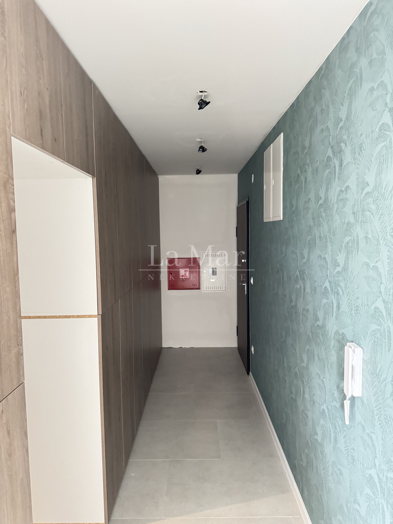 ZAPREŠIĆ- Luksuzan penthouse u novogradnji - 200 m2