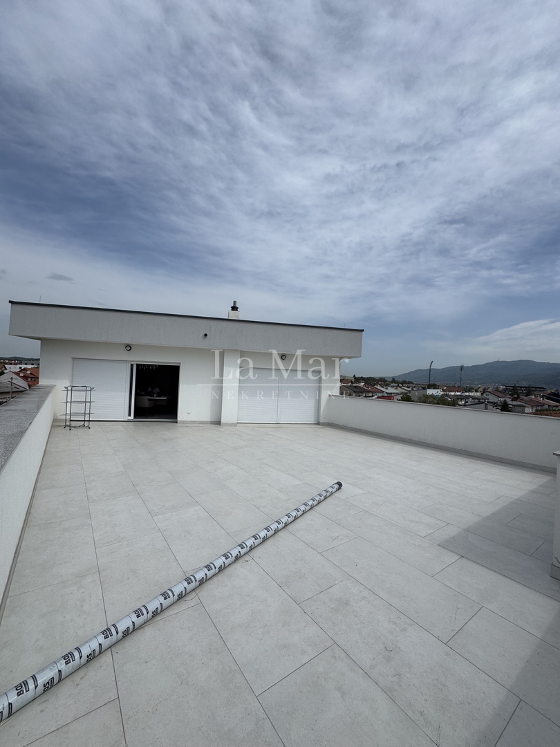 ZAPREŠIĆ- Luksuzan penthouse u novogradnji - 200 m2