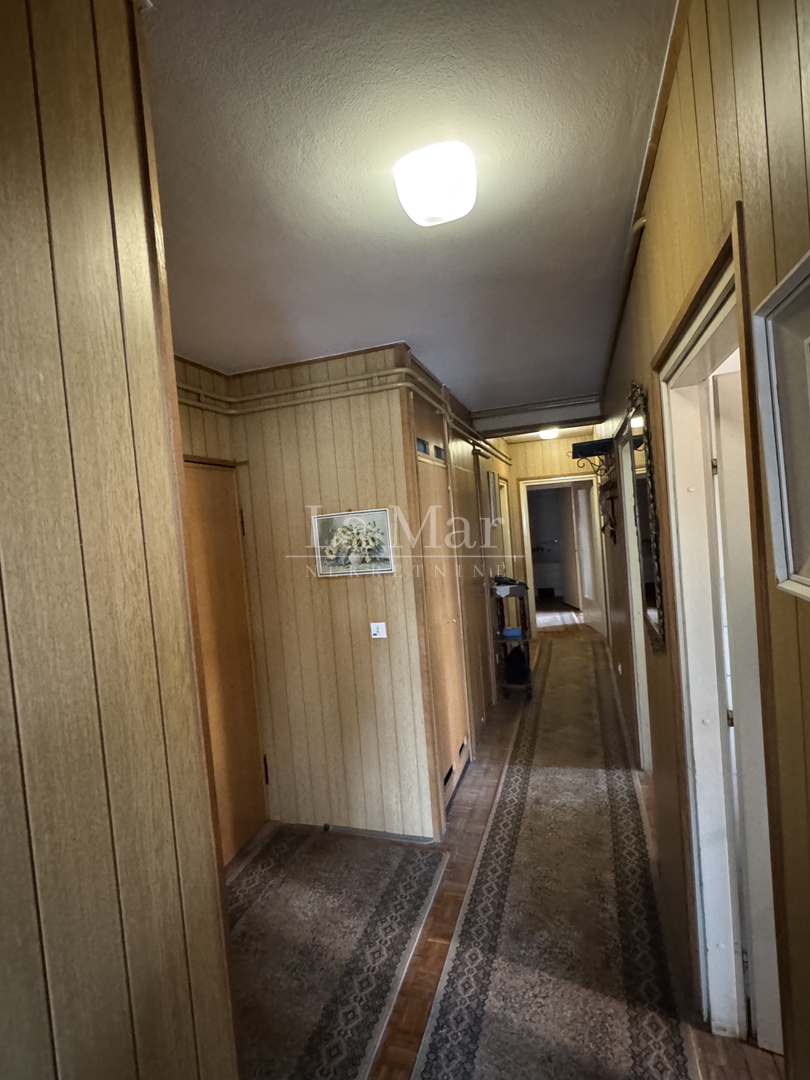 Maksimir- 4s stan na prodaju - 95 m2- SAMO GOTOVINSKI KUPCI!