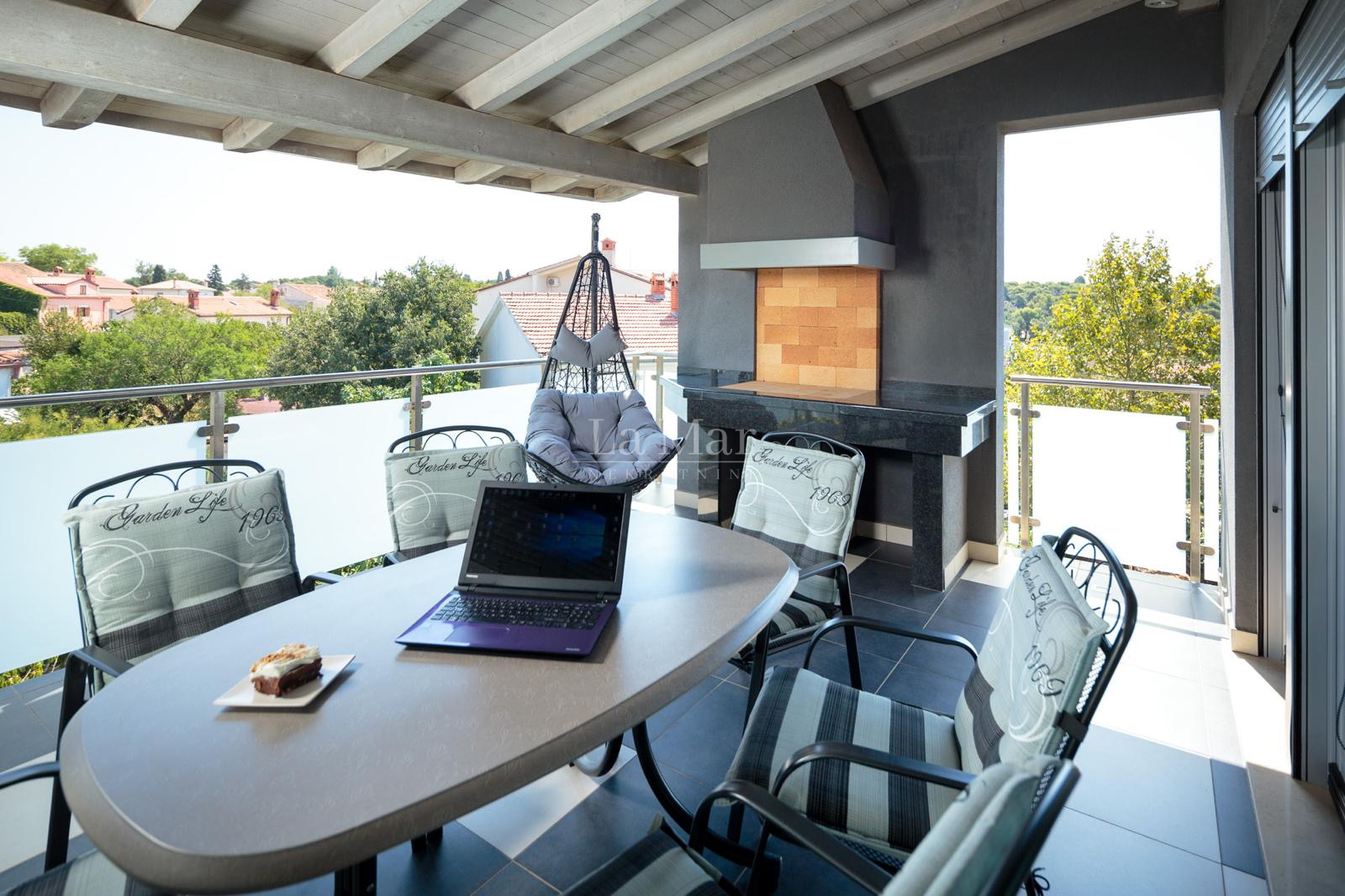 Najam- PULA - trosoban stan- 129 m2