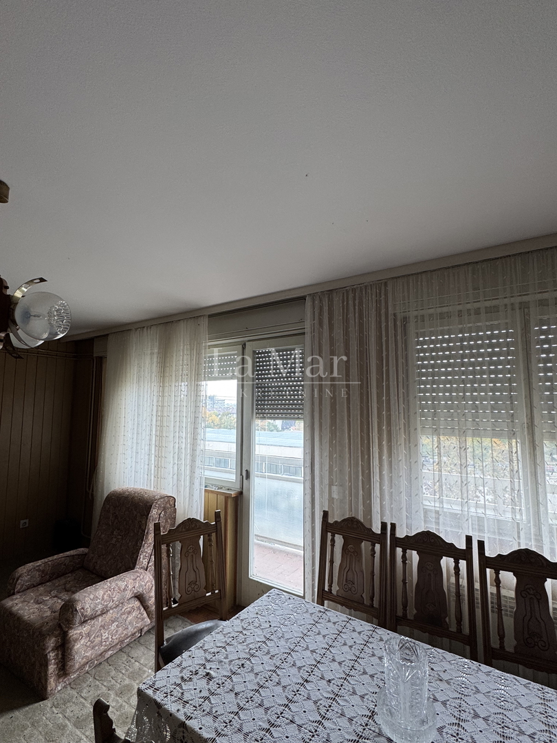 Maksimir- 4s stan na prodaju - 95 m2- SAMO GOTOVINSKI KUPCI!