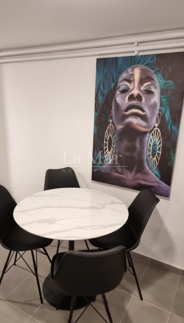 Donje svetice- dvosoban stan, 55 m2 + terasa