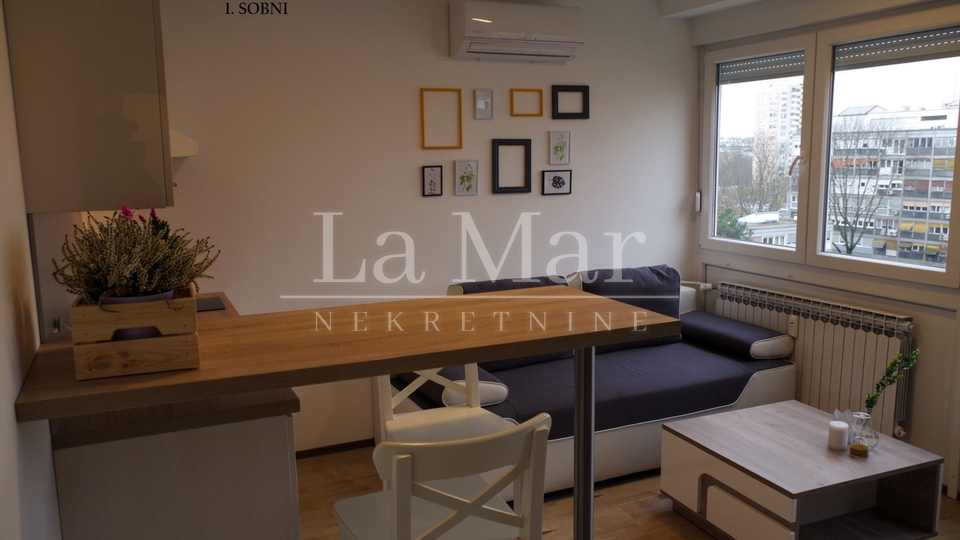 Zapruđe-56m2 ( 2 zasebne jedinice) , 8.kat