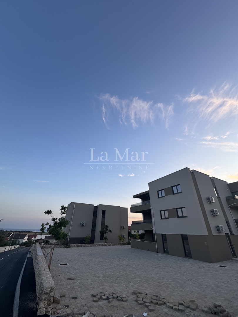 Novalja - Vrhunska novogradnja s pogledom na more-Z2 - A3- 68.67 m2 - II kat