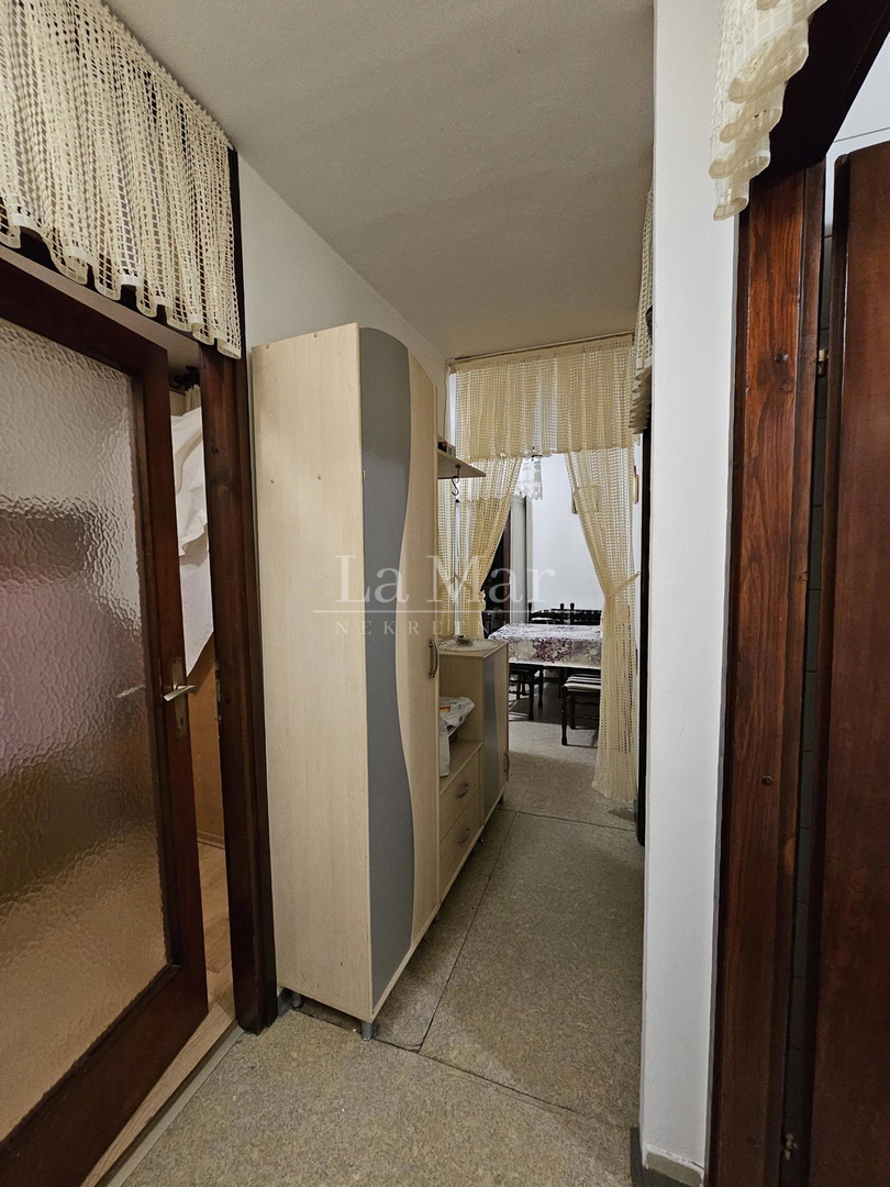 KLAKA-jednosoban stan na 2. katu, 36m2, LIFT