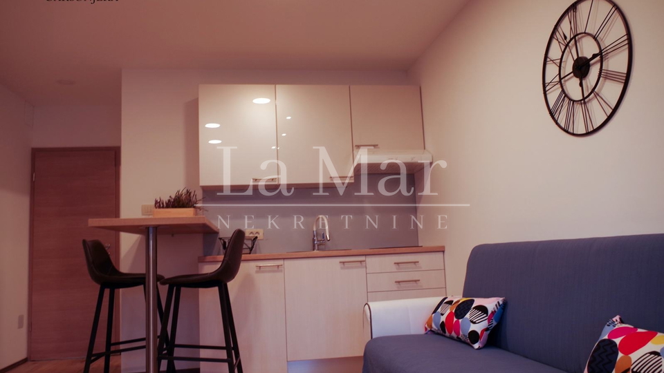 Zapruđe-56m2 ( 2 zasebne jedinice) , 8.kat