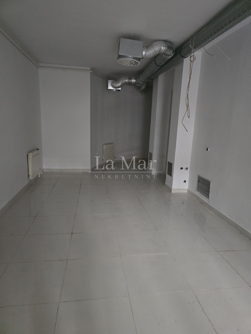 Gupčeva zvijezda-154 m2, suteren