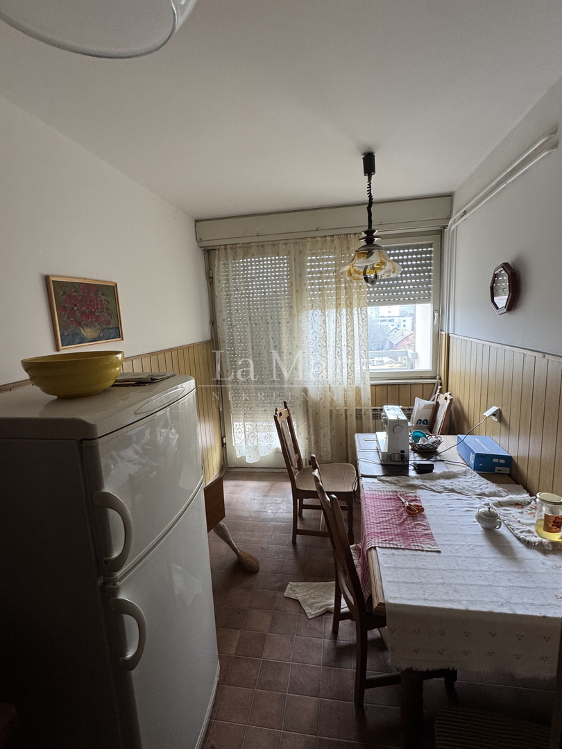 Maksimir- 4s stan na prodaju - 95 m2- SAMO GOTOVINSKI KUPCI!