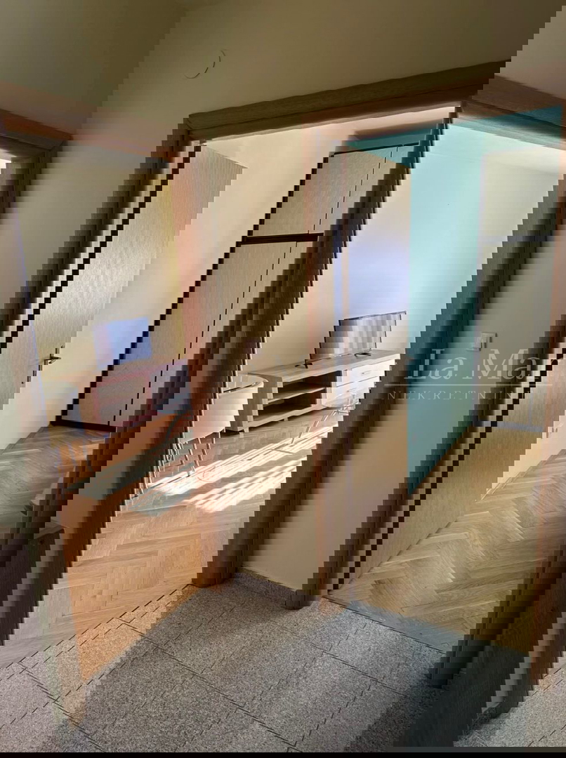 NAJAM - Knežija- stan na I. katu- 40 m2