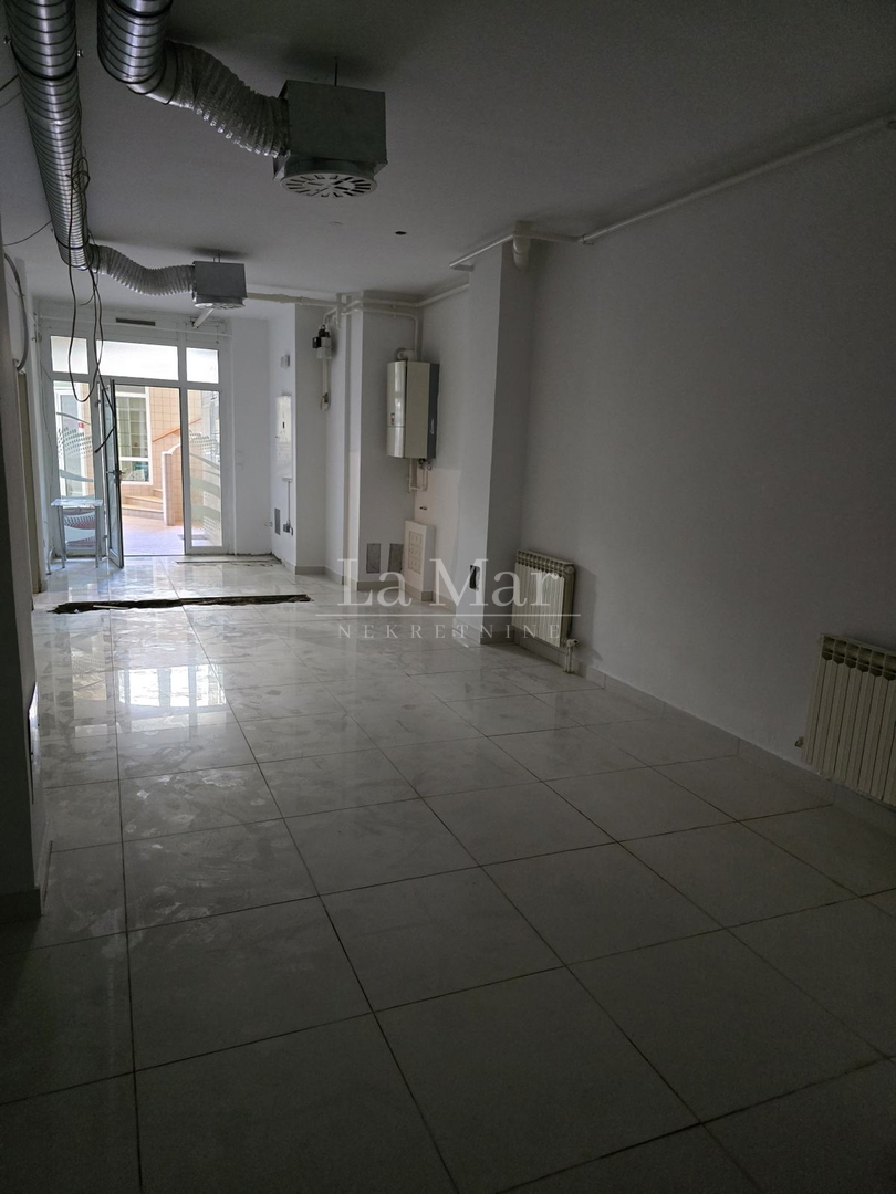 Gupčeva zvijezda-154 m2, suteren