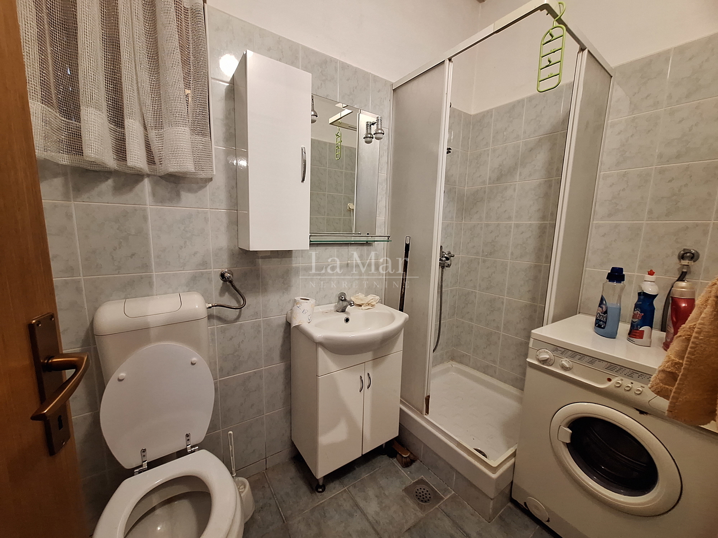 PANTOVČAK- garsonijera u prizemlju, 35m2