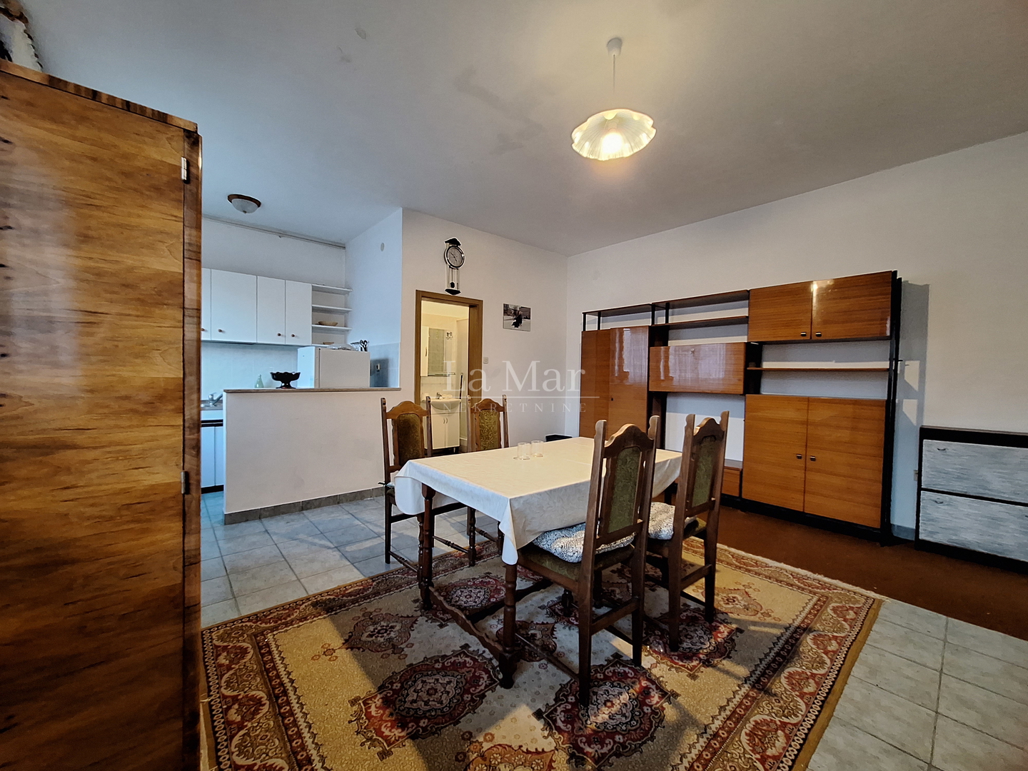 PANTOVČAK- garsonijera u prizemlju, 35m2