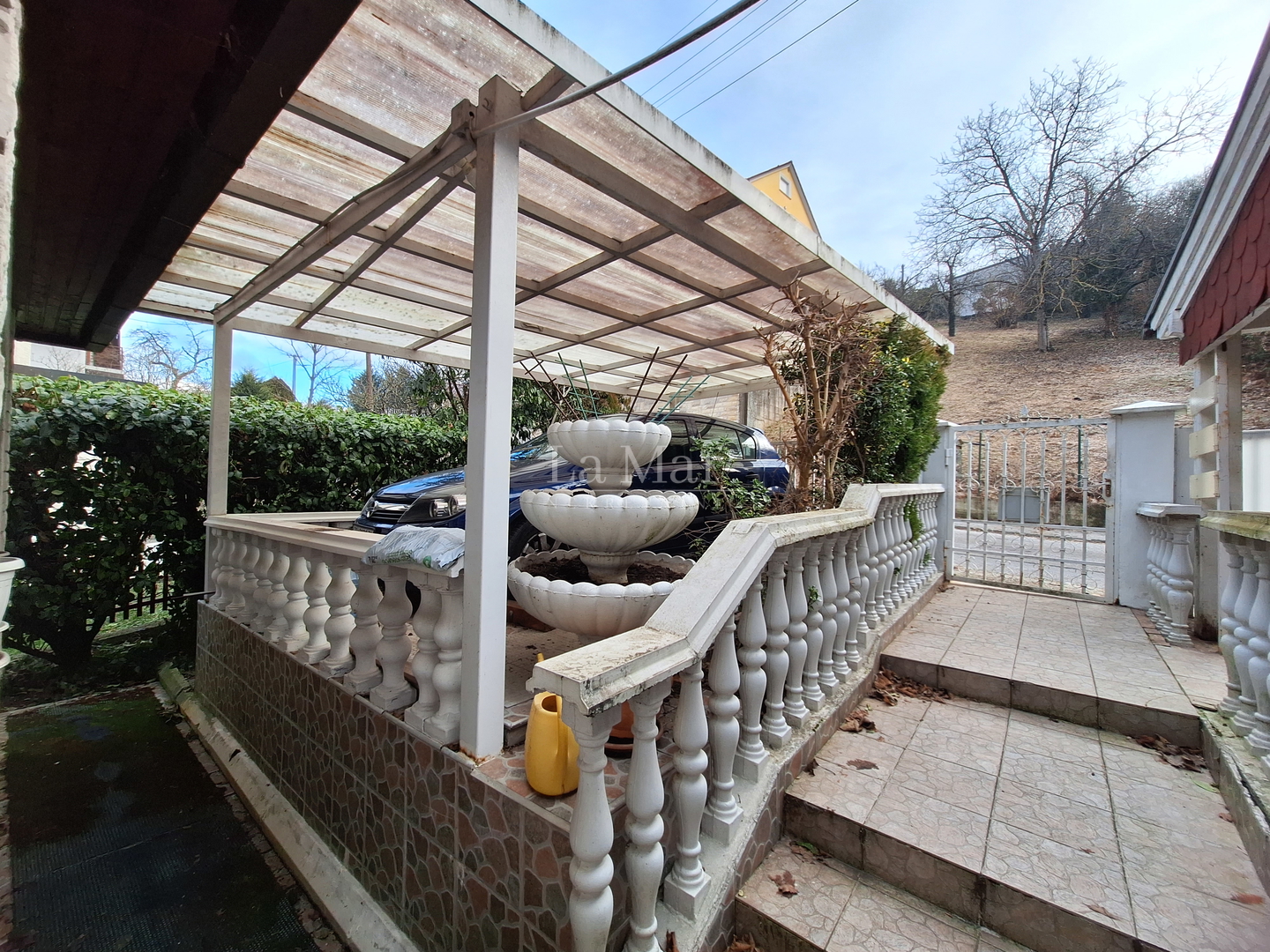 PANTOVČAK- garsonijera u prizemlju, 35m2