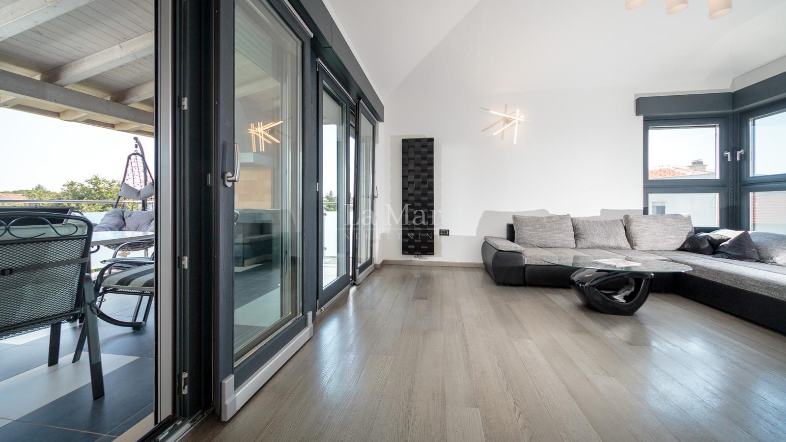 Najam- PULA - trosoban stan- 129 m2