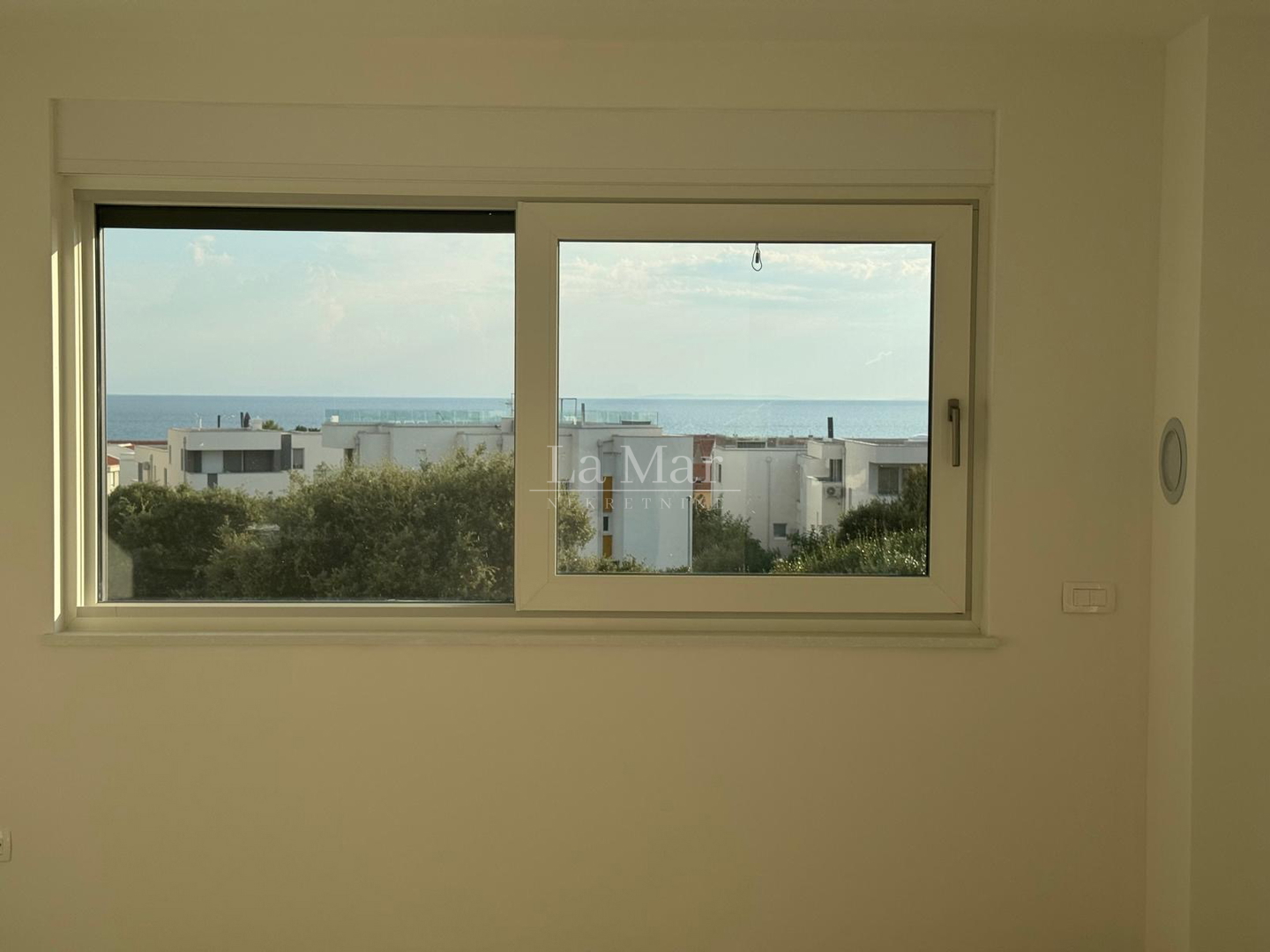 Novalja- Babe- II kat- AP 3- 84,32 m2- 295.000 €