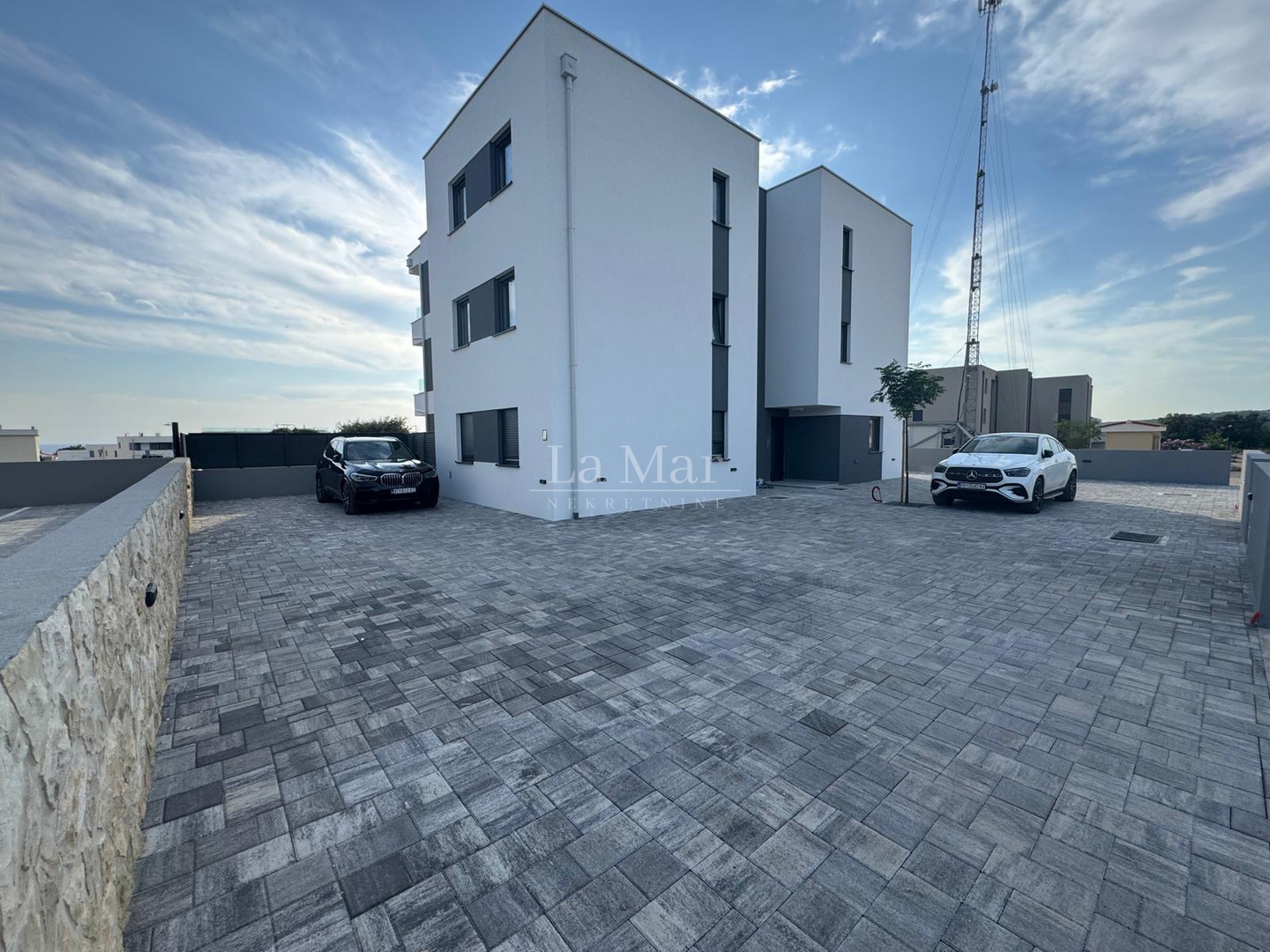 Novalja- Babe- I kat- AP 2- 84,32 m2- 295.000 €