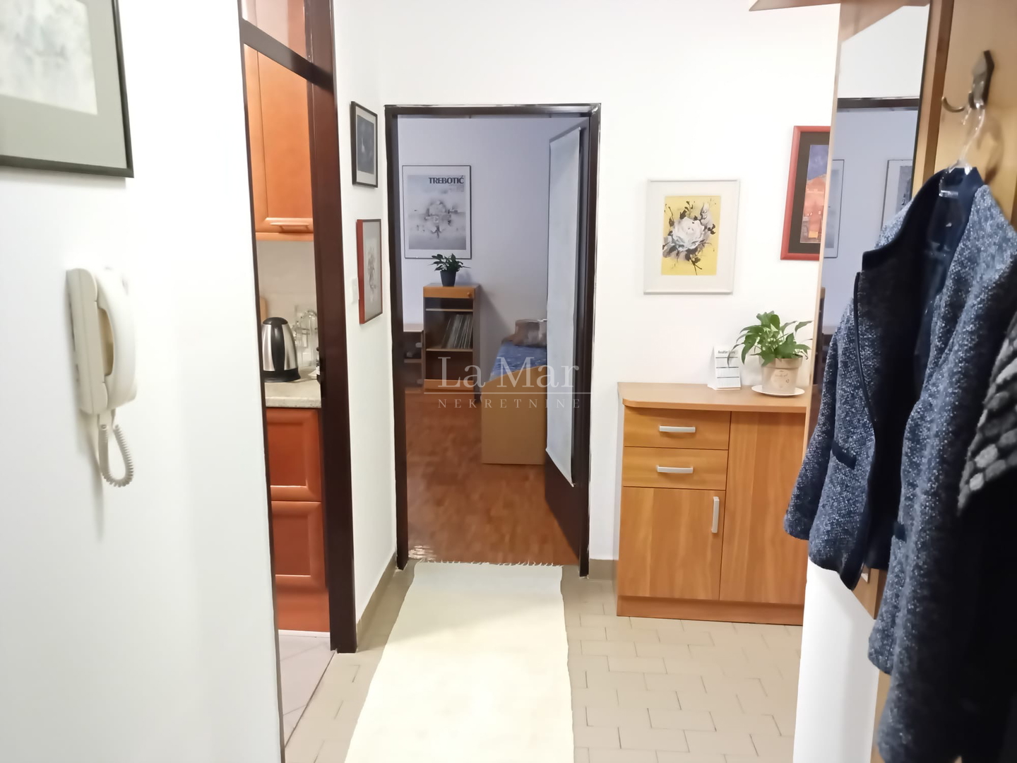 Jarun- trosoban stan - 78,66m2