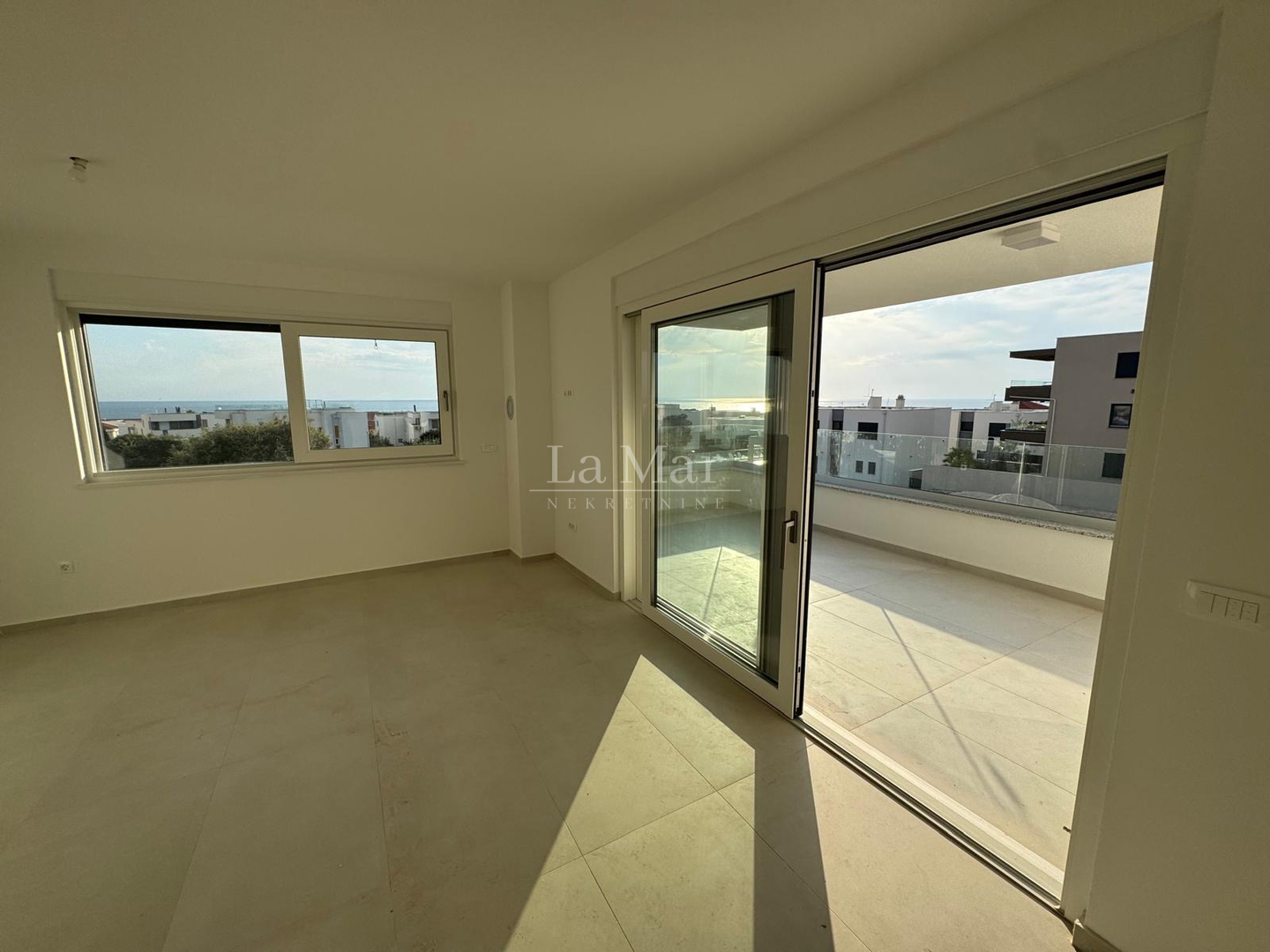 Novalja- Babe- II kat- AP 3- 84,32 m2- 295.000 €