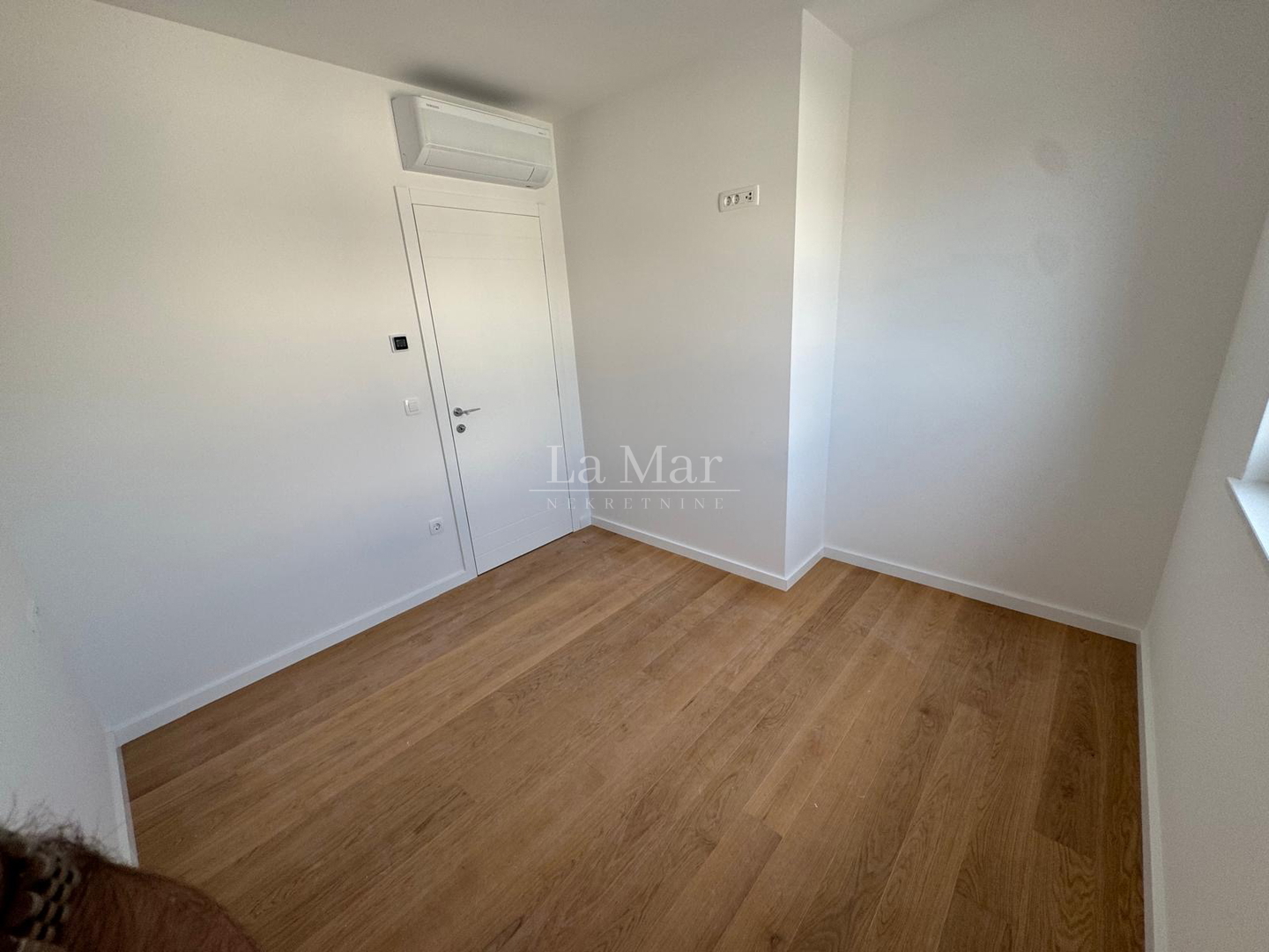 Novalja- Babe- II kat- AP 3- 84,32 m2- 295.000 €