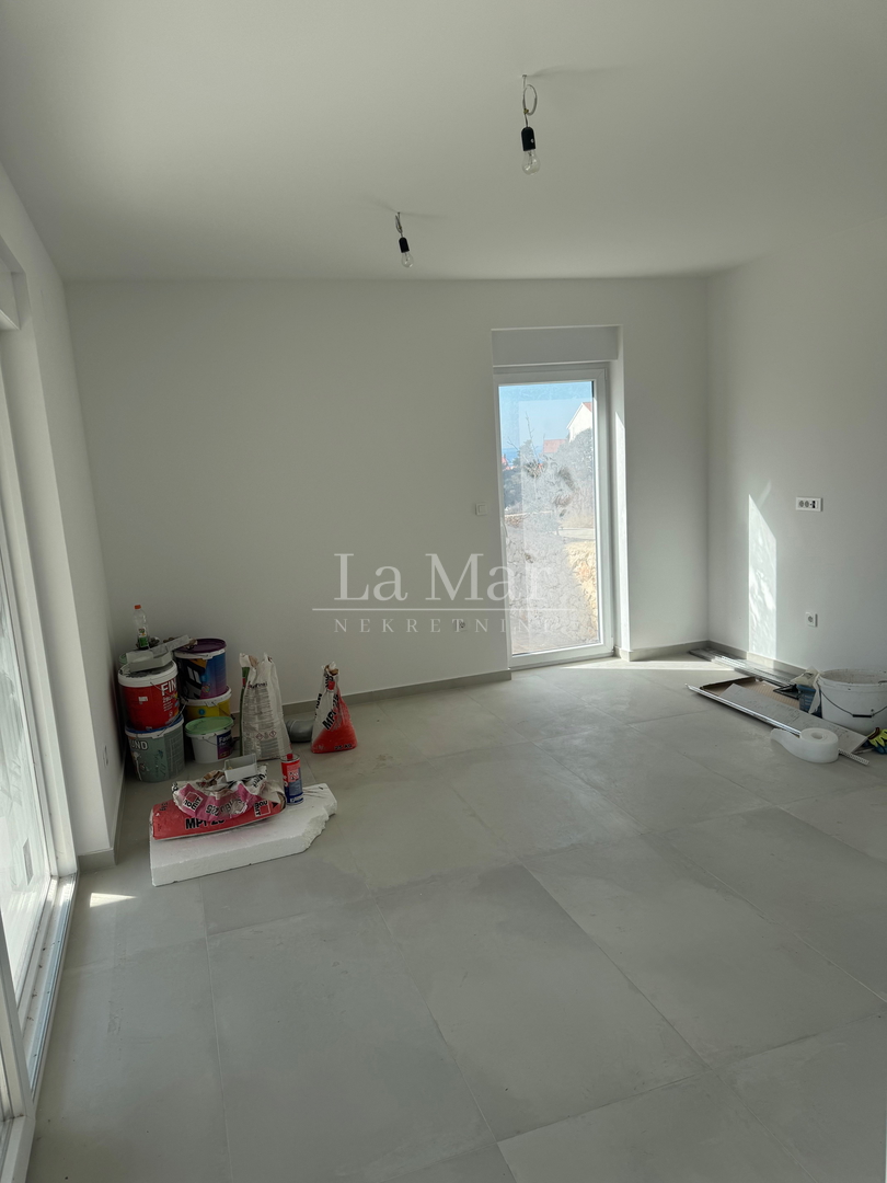 Novalja - Vrhunska novogradnja s pogledom na more - 79,33m2 - prizemlje