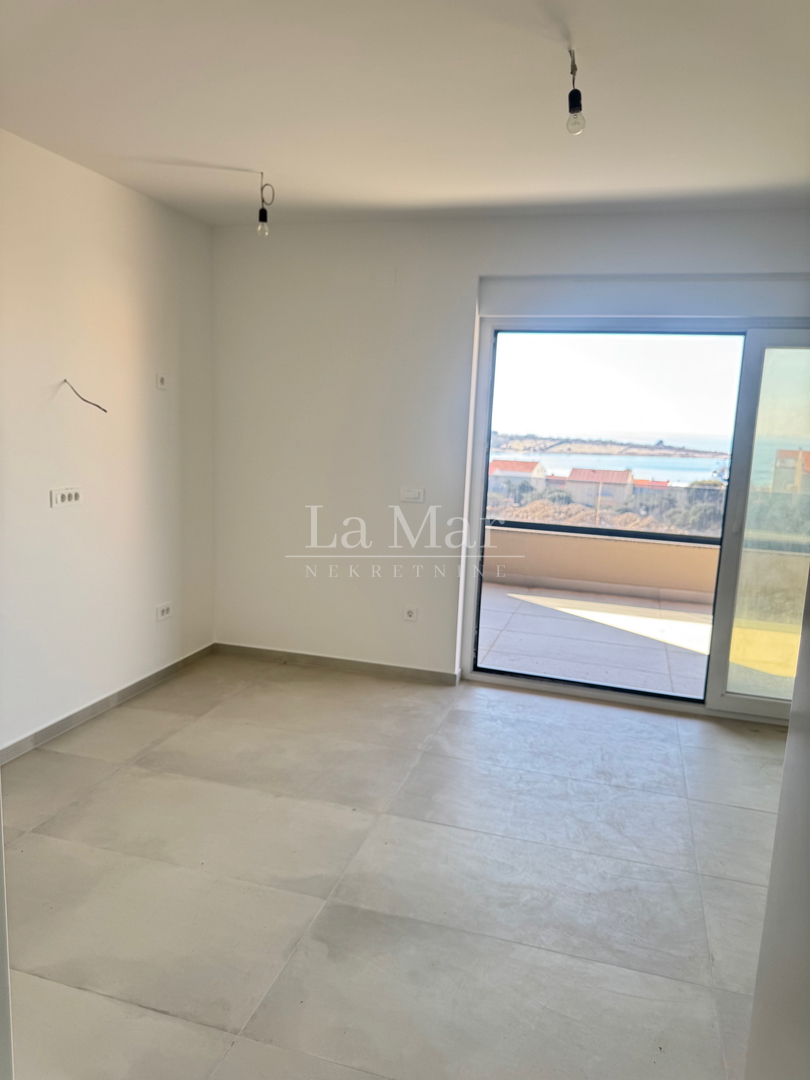 EKSKLUZIVNO! Novogradnja u Novalji s pogledom na more -S2- 76,12 m2 - I kat