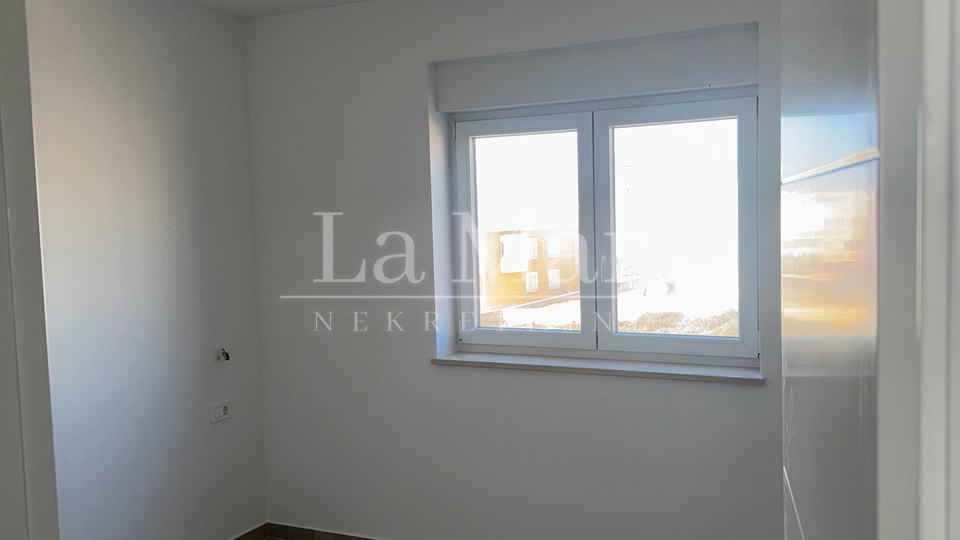 Apartment, 74 m2, For Sale, Novalja