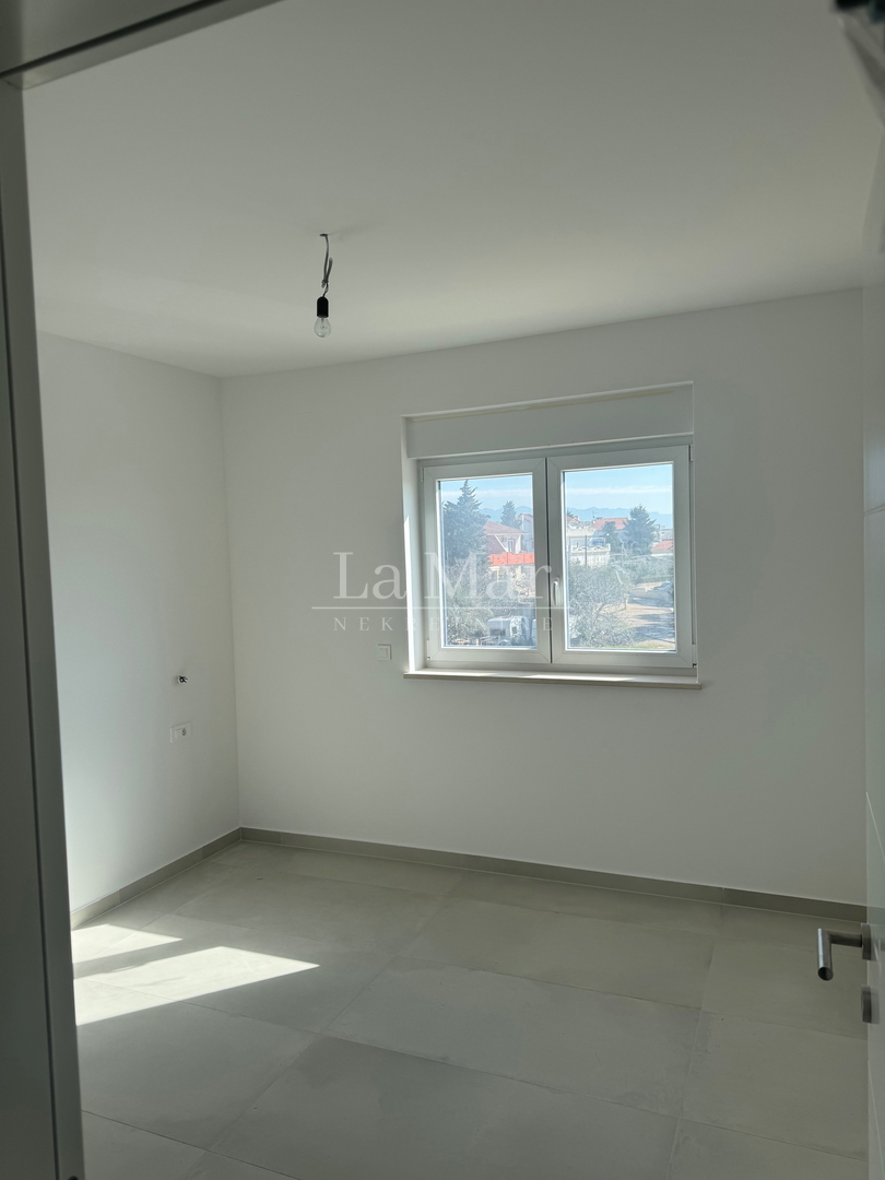 Novalja - Vrhunska novogradnja s pogledom na more -A3- 74.77 m2 - II kat