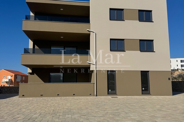 EKSKLUZIVNO! Novogradnja u Novalji s pogledom na more -Z2 - S3- 63.78 m2 - II kat