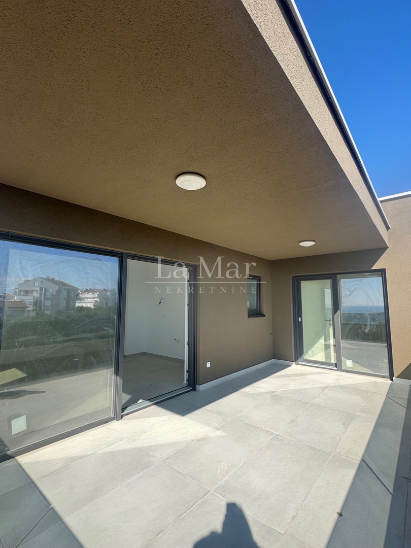 Novalja - Vrhunska novogradnja s pogledom na more-Z2 - A3- 68.67 m2 - II kat